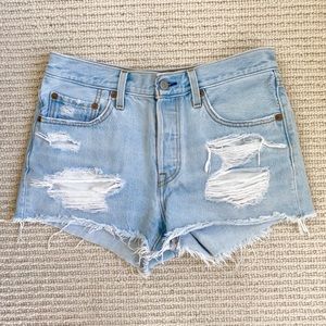 Levi’s 501 Distressed Light Blue Shorts